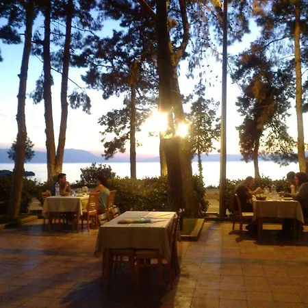Camlik Restaurant *