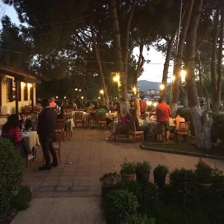 Camlik Restaurant 汽车旅馆 İznik