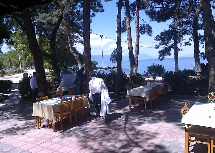 Camlik Restaurant * İznik