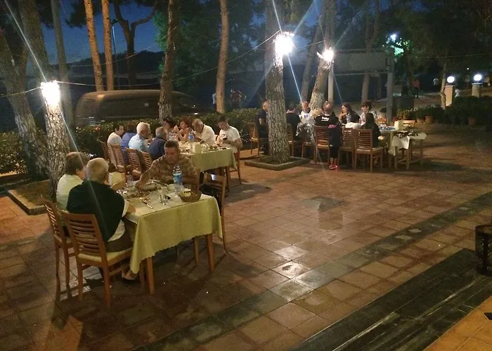 Camlik Restaurant Motel İznik